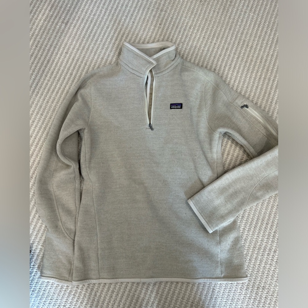 Patagonia Off-White Fleece Pullover